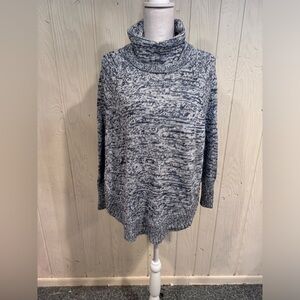 Leo & Nicole Black, White, Grey Cowl Neck Sweater, Size Small